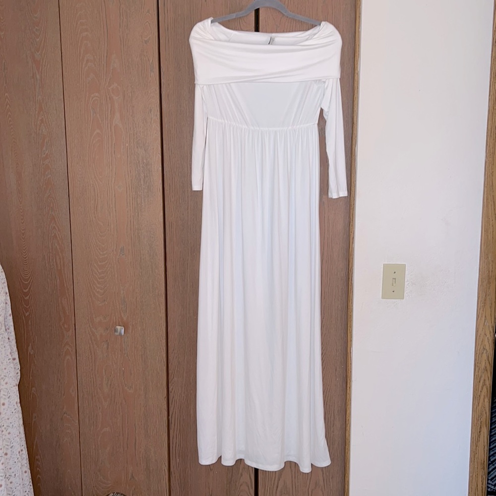 Mother Bee Maxi Maternity Dress (S)